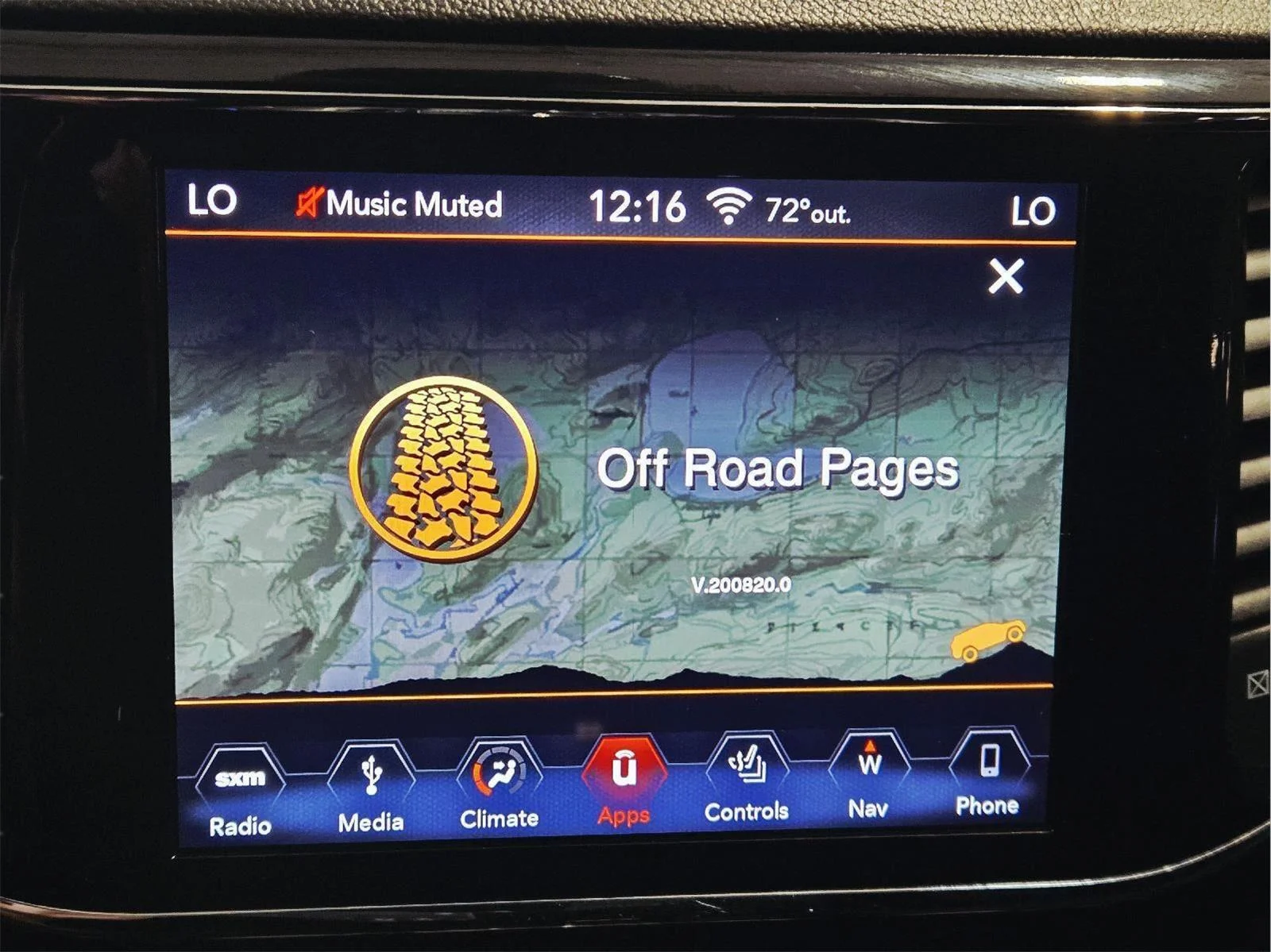 Used 2019 Diamond Black Crystal Pearlcoat Jeep Overland image 27