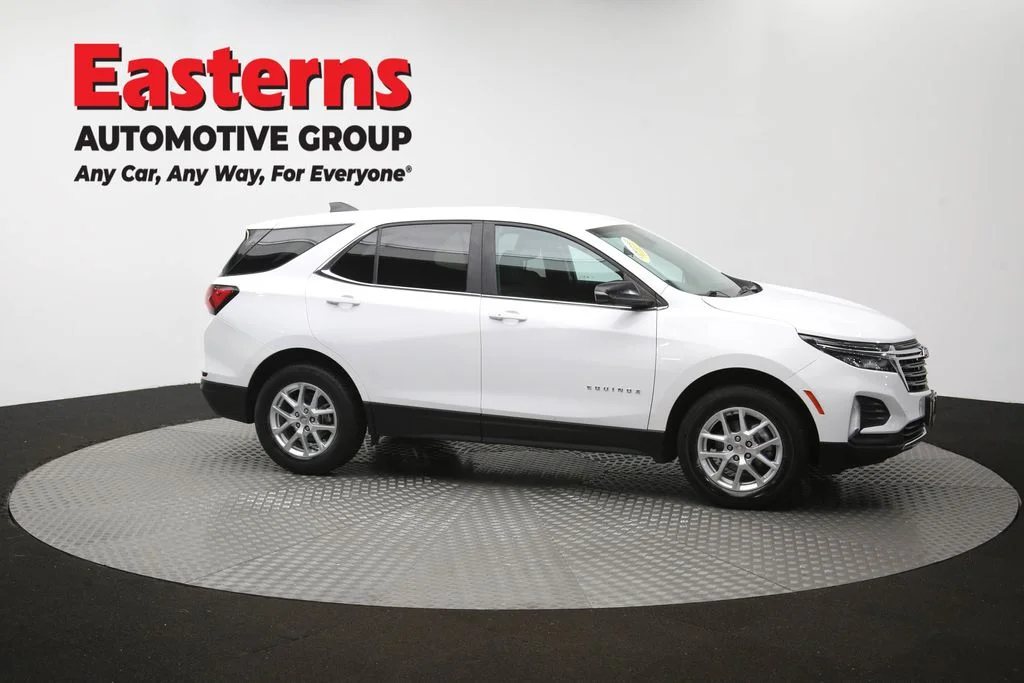 Used 2022 White Chevrolet LT image 46
