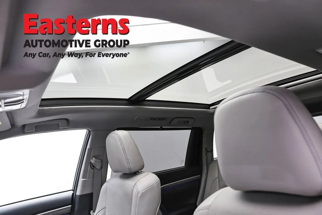 Used 2017 White Toyota Limited Platinum image 39