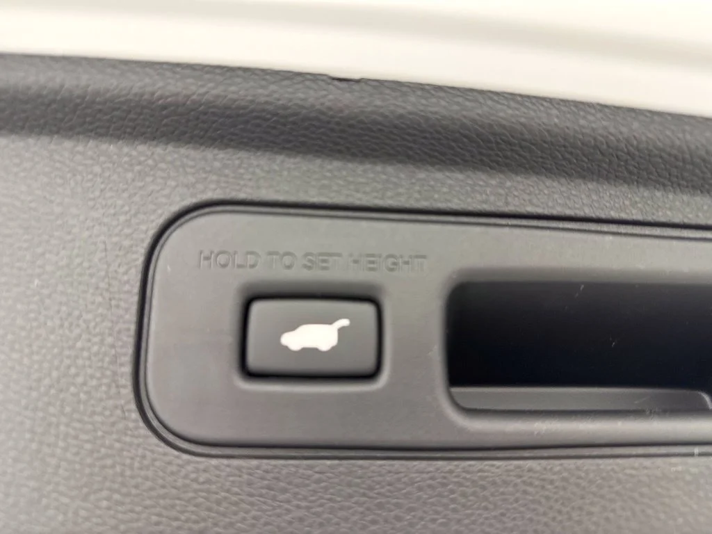 New 2026 Platinum White Pearl Honda EX-L image 11