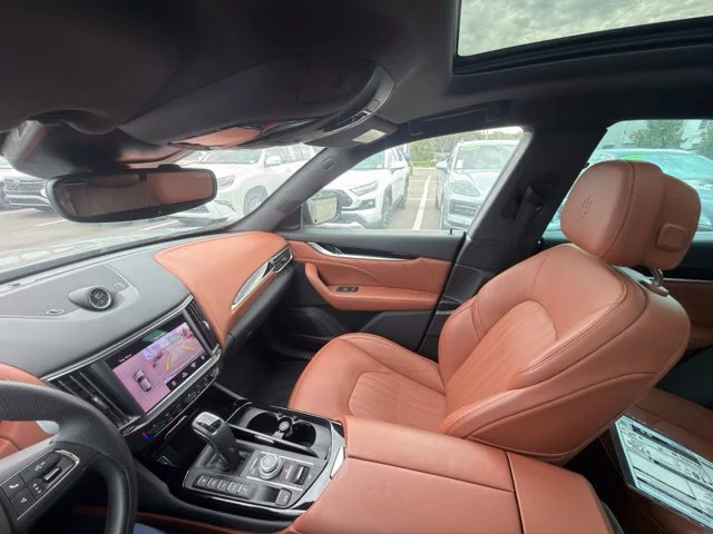 Certified Used 2023 Grigio Maserati Modena image 14