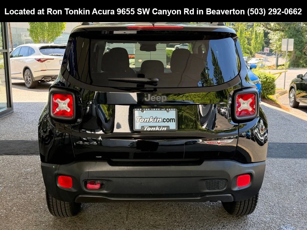 Used 2016 Black Jeep Trailhawk image 6
