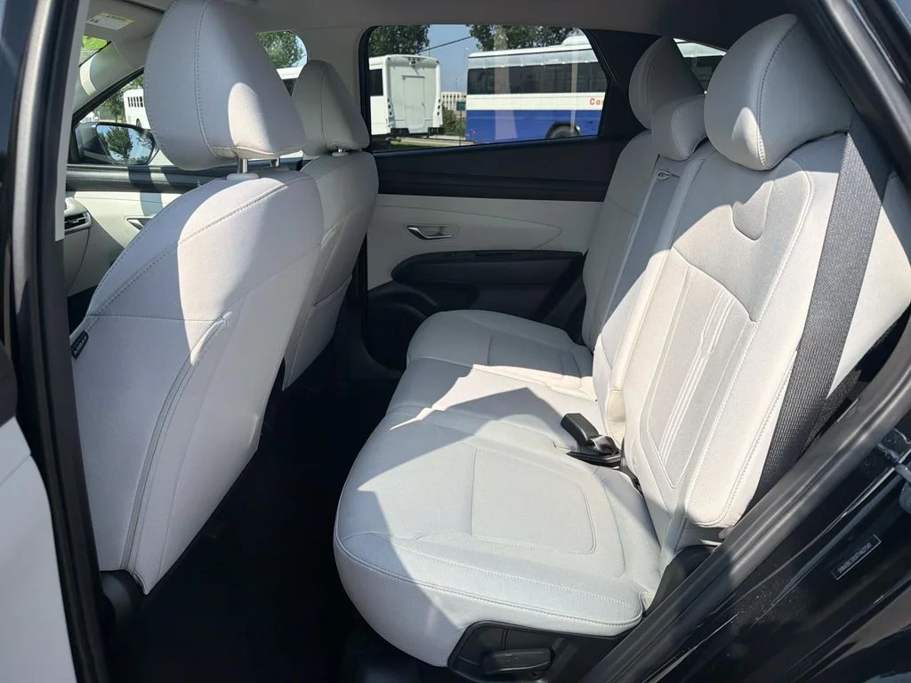 Used 2026 Black Hyundai SEL image 23