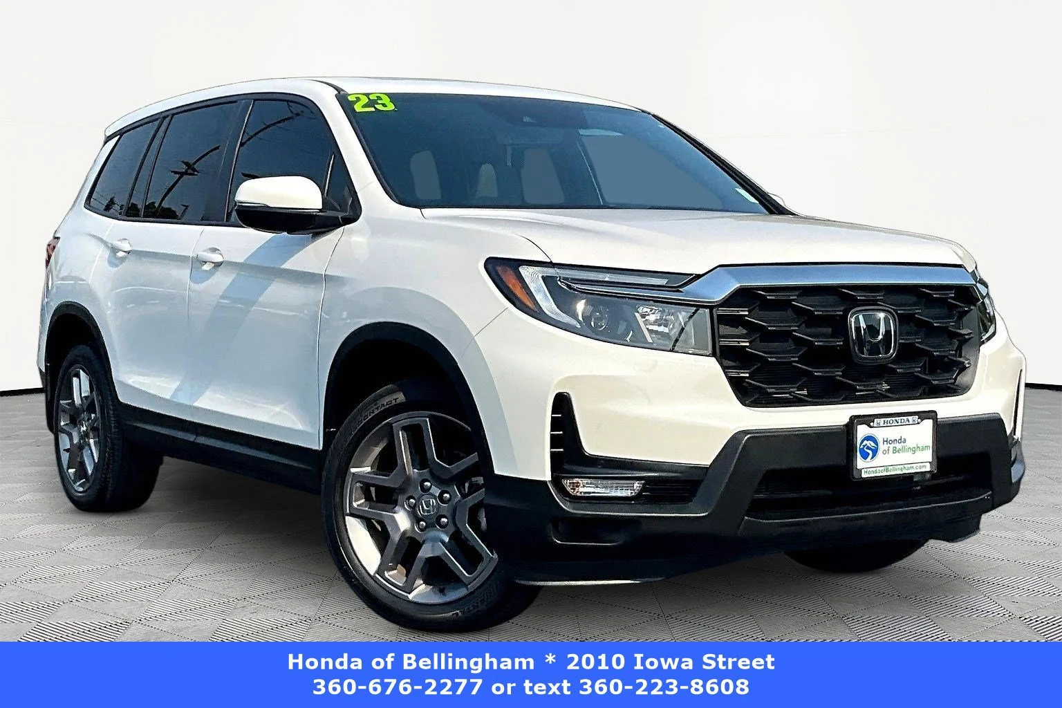 Used 2023 Platinum White Pearl Honda EX-L image 1
