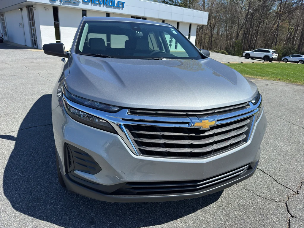 Used 2023 Chevrolet Equinox 1FL with VIN 3GNAXFEG9PL196890 for sale in Newton, NC