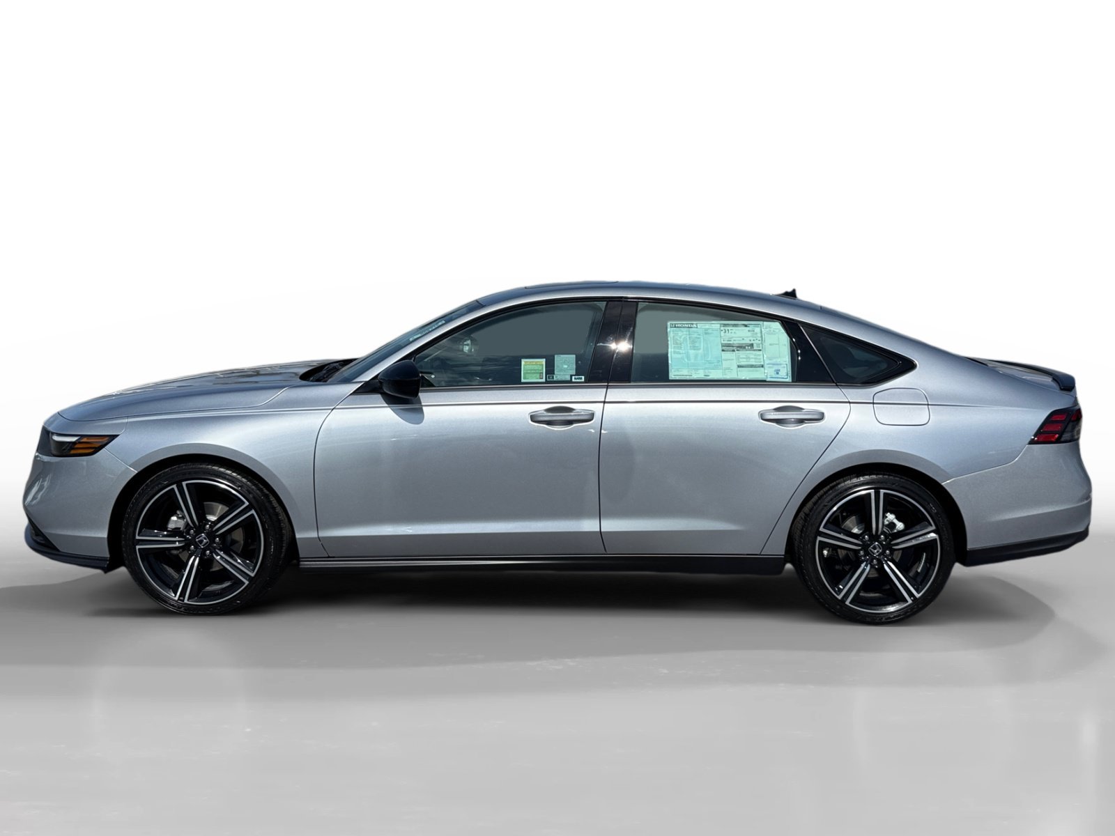 New 2026 Solar Silver Metallic Honda SE image 2
