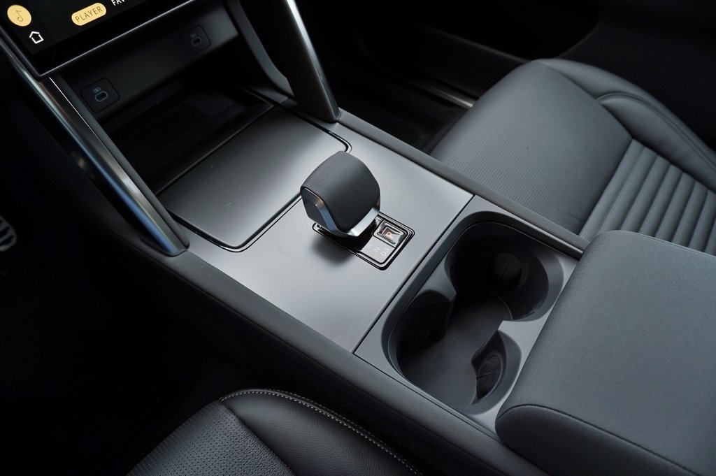 2026 LAND ROVER DISCOVERY SPORT - Image 26