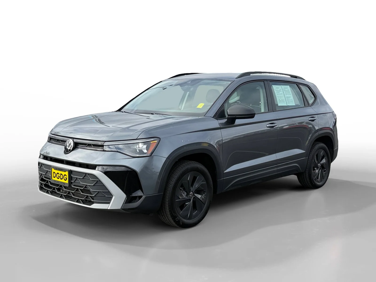 2025 Volkswagen Taos 1.5T S's photo