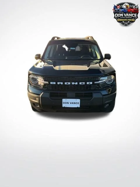 New 2025 Shadow Black Ford Outer Banks® image 8