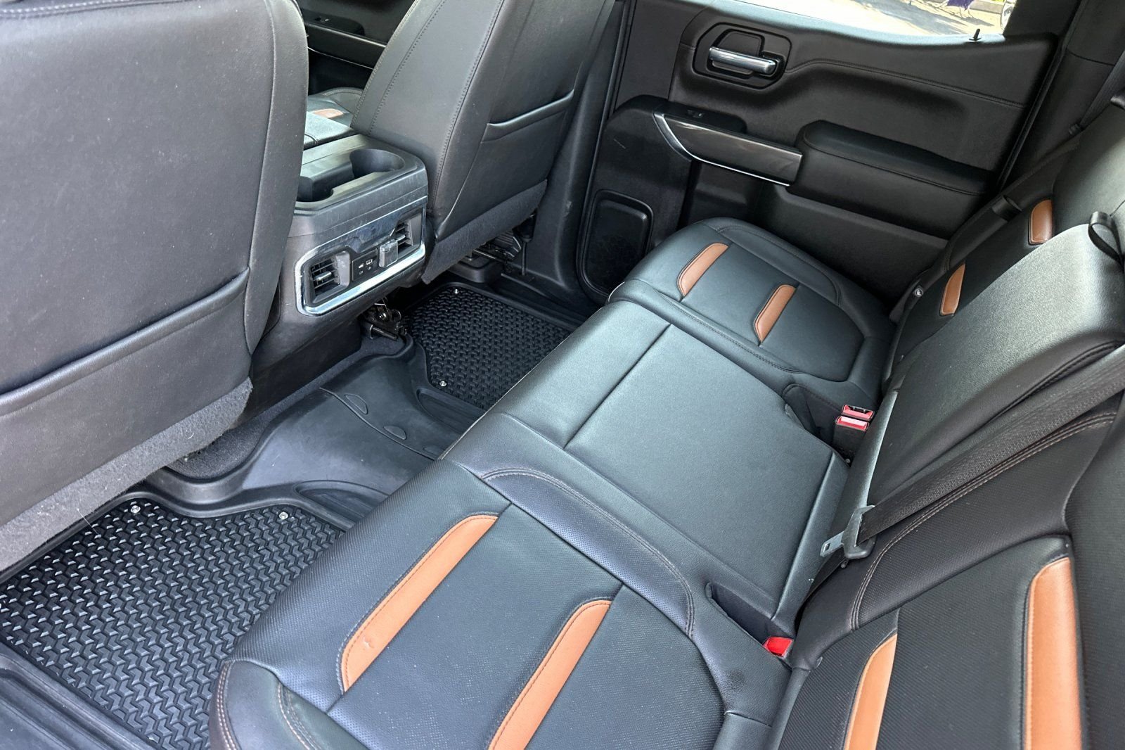 Used 2021 Red GMC AT4 image 12