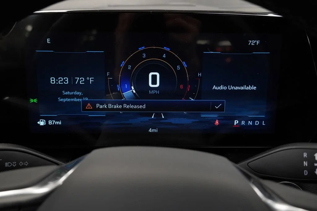 New 2027 Mosaic Black Metallic Chevrolet LT image 15