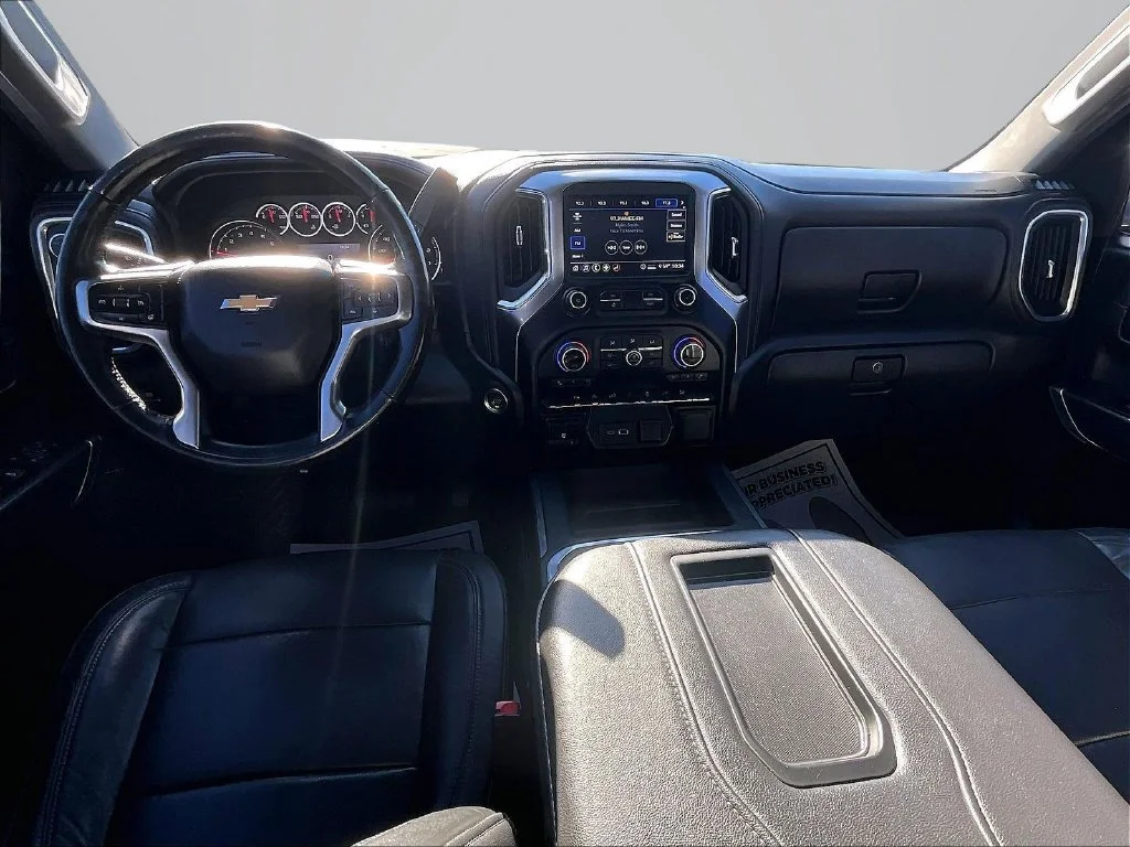 Used 2020 White Chevrolet LTZ image 17