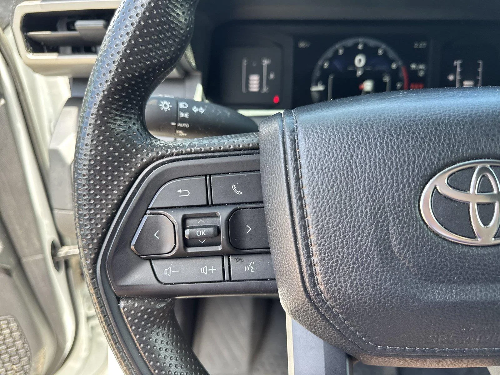 Used 2025 Ice Cap Toyota SR image 15