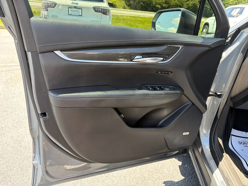 Used 2020 Gray Cadillac Sport image 10