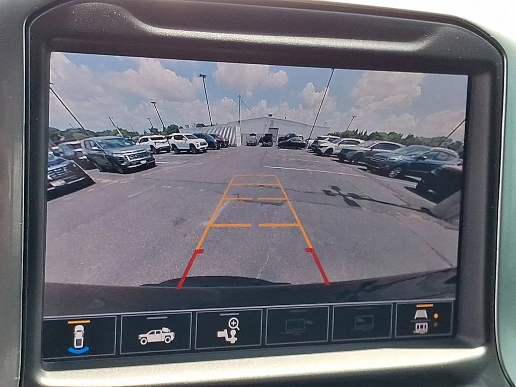Used 2020 BLACK Chevrolet RST image 58