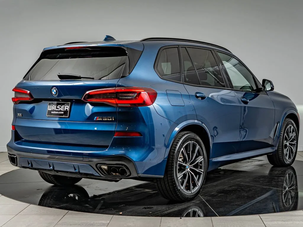 Used 2023 Phytonic Blue Metallic BMW M50i image 5