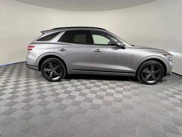 Used 2024 Silver Genesis 3.5T Sport image 8