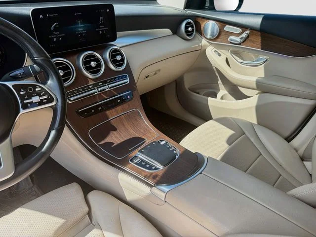Used 2020  Mercedes-Benz GLC 300 image 22