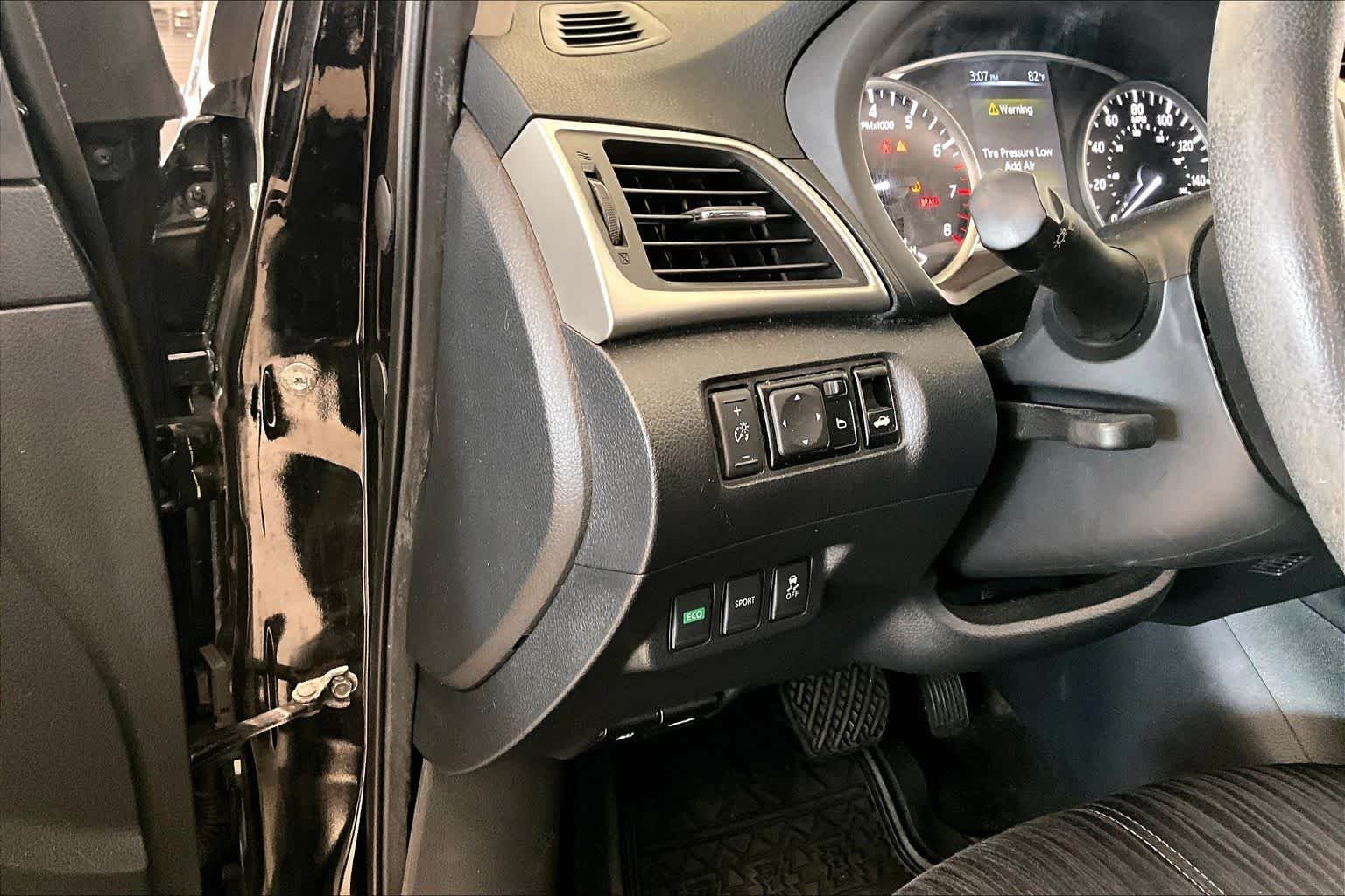 Used 2017 Super Black Nissan SV image 30