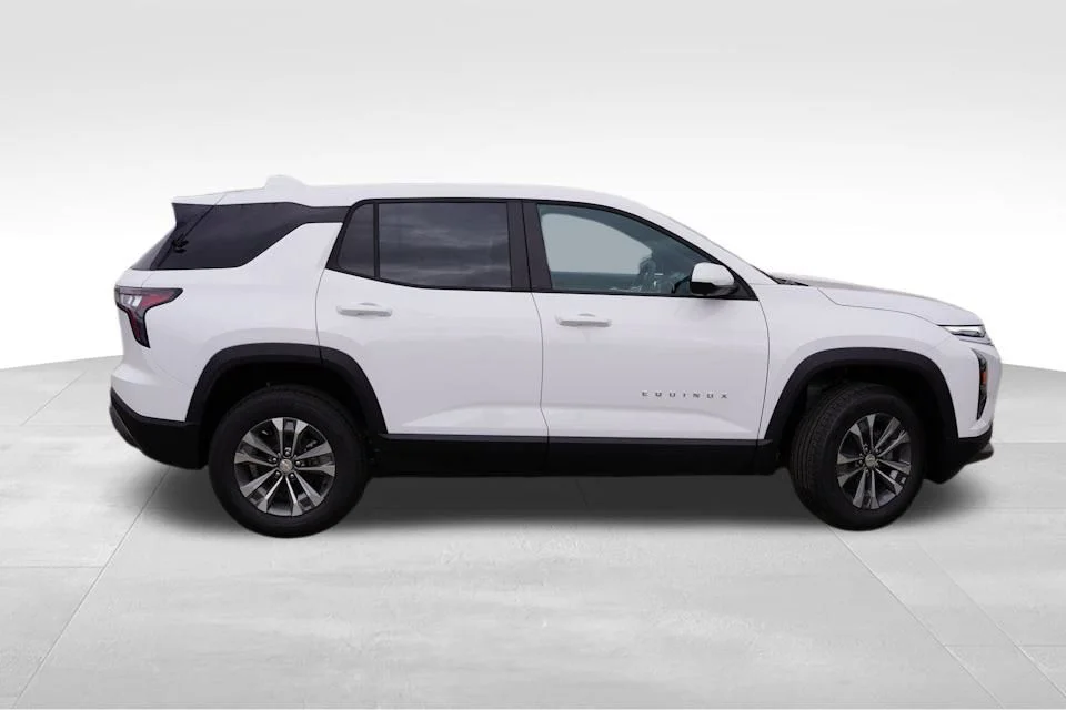 New 2026 Summit White Chevrolet LT image 2