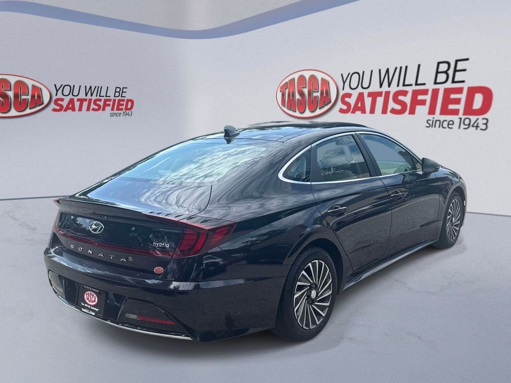 Used 2023 Blue Hyundai Limited image 6