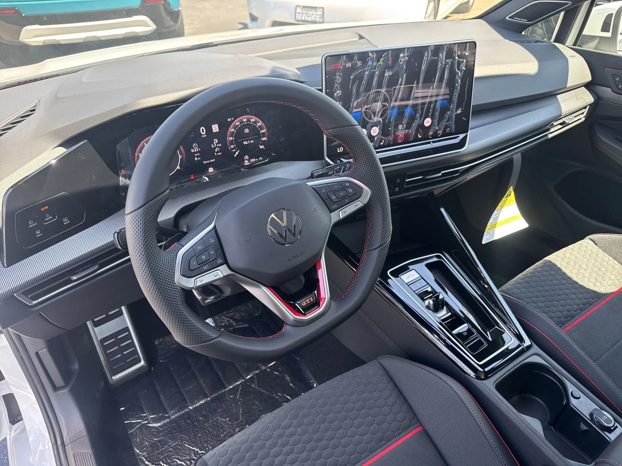 New 2026 Opal White Pearl Volkswagen SE image 15