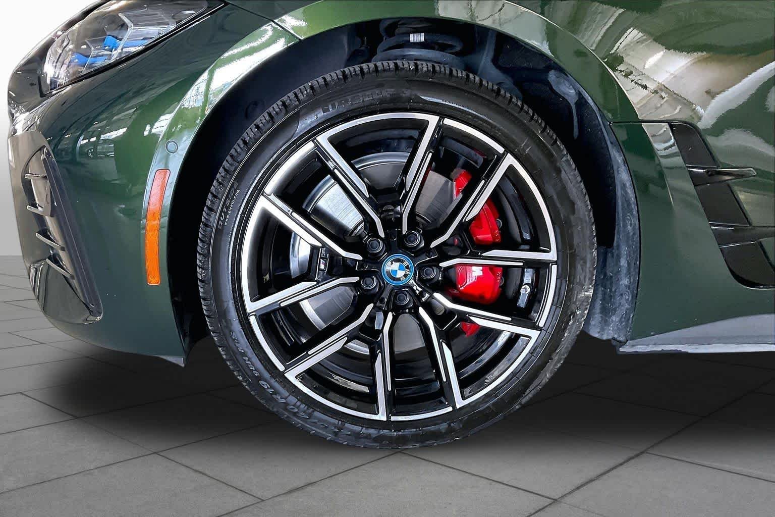 Certified Used 2023 San Remo Green Metallic BMW M50 image 10