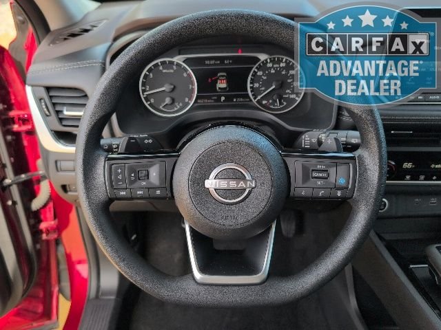 Used 2023  Nissan SV image 16