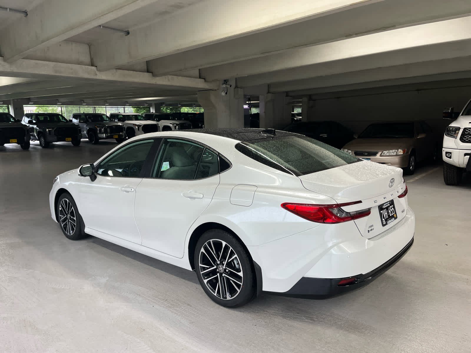 Used 2026 Wind Chill Pearl Toyota XLE image 4