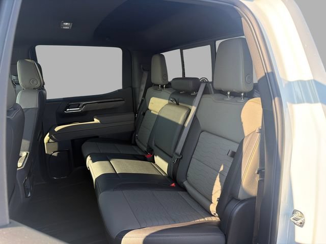 2026 Chevrolet Silverado 1500 ZR2 - Photo 15