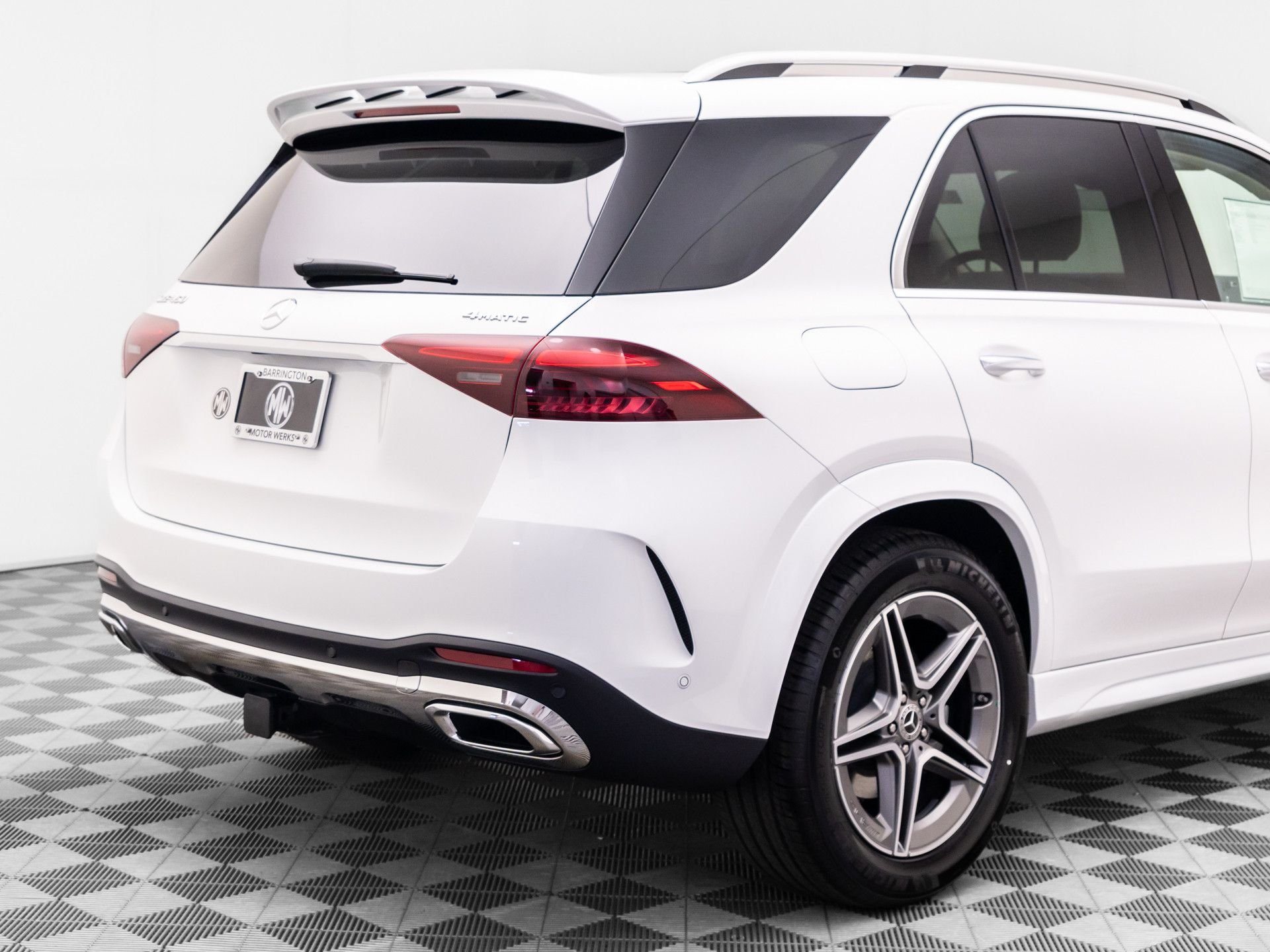New 2026 Polar White Mercedes-Benz GLE 450 image 40