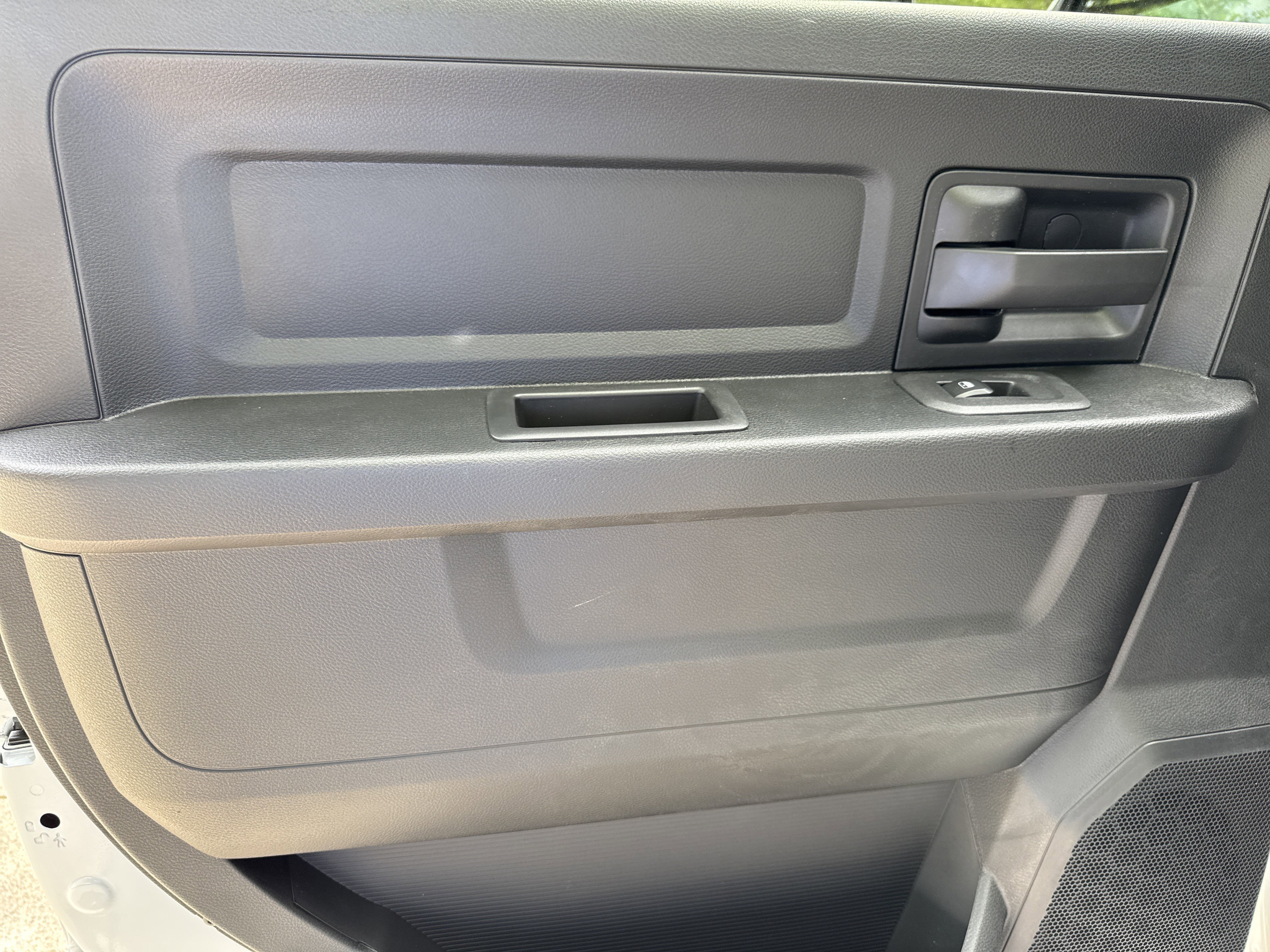 New 2026 Bright White Clearcoat RAM Tradesman image 23
