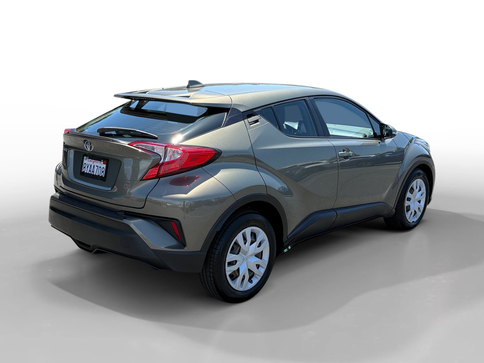 Used 2021 Bronze Toyota LE image 5