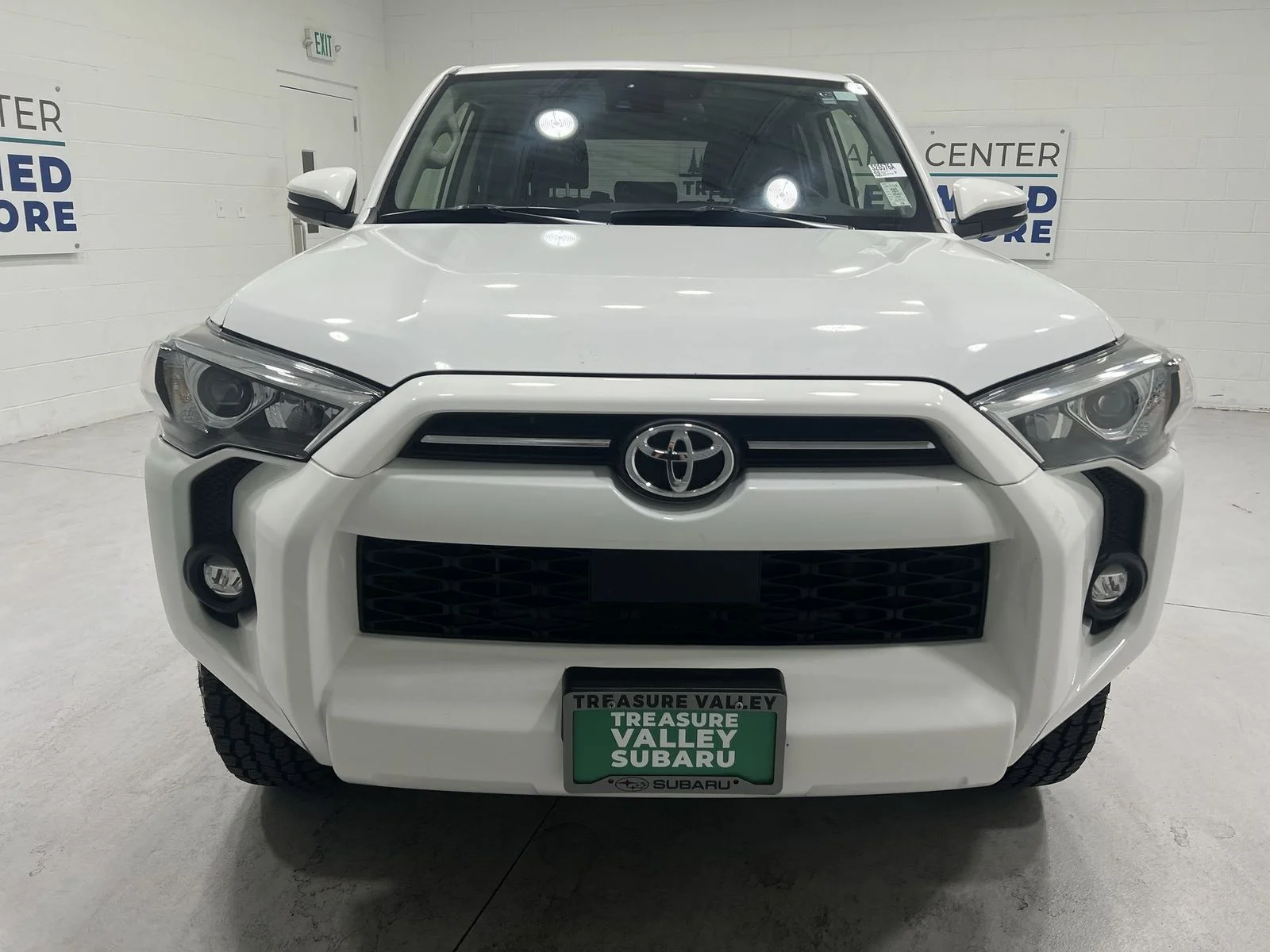 Used 2021 White Toyota SR5 Premium image 3