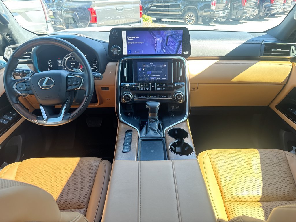 Used 2023 White Lexus 600 Luxury image 24