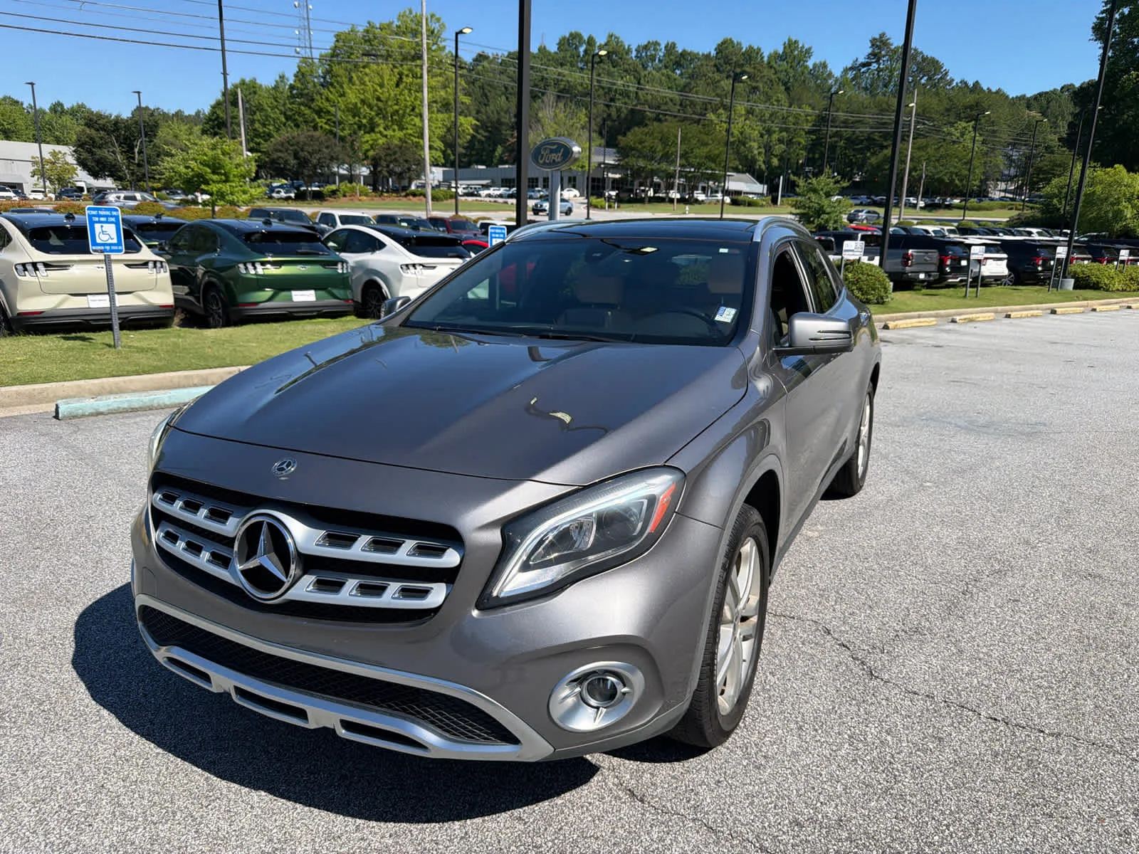2019 Mercedes-Benz GLA GLA250's photo