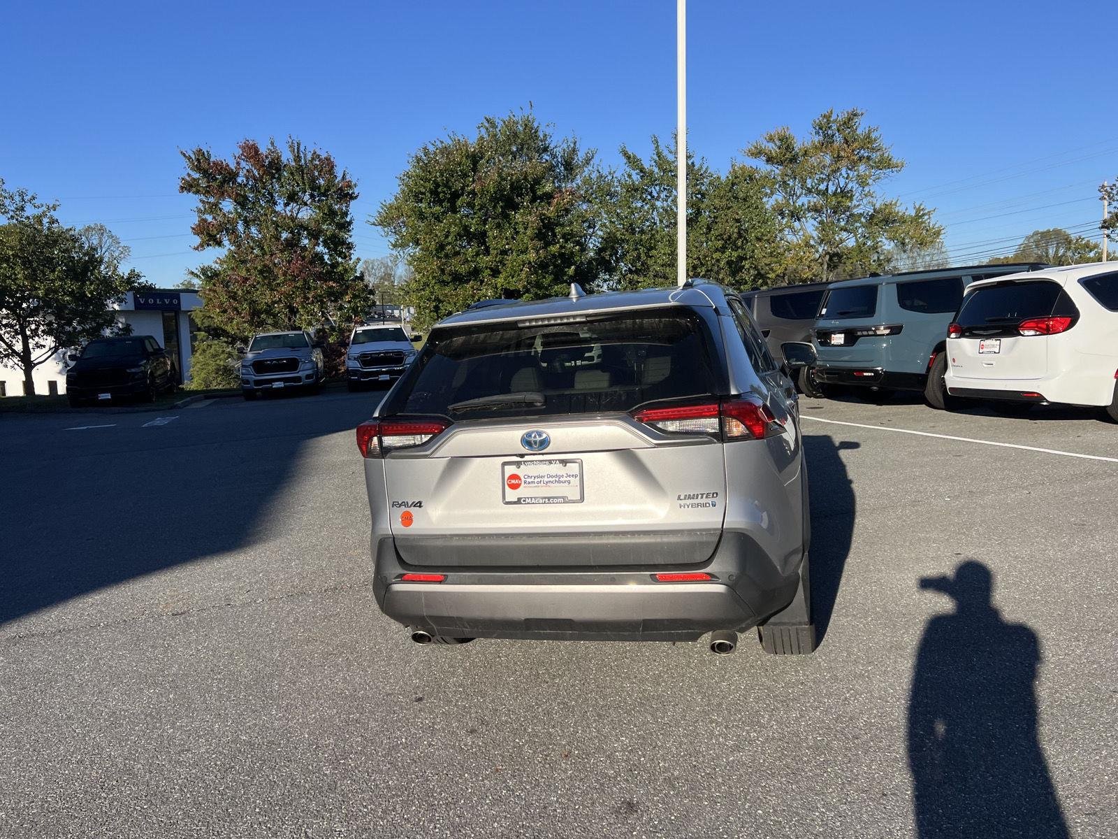 Used 2019 Silver Sky Metallic Toyota Limited image 5