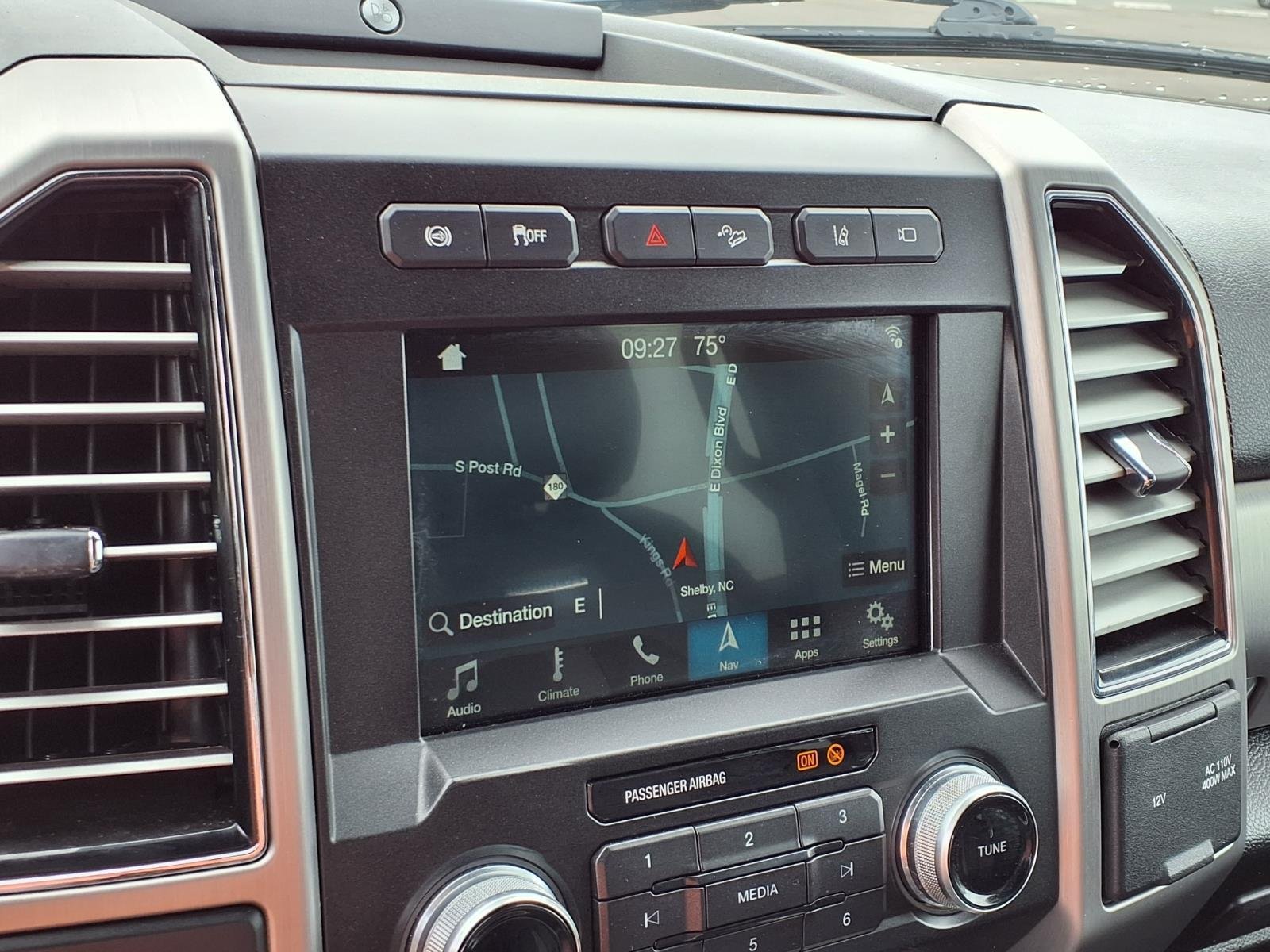 Used 2019  FORD  image 25