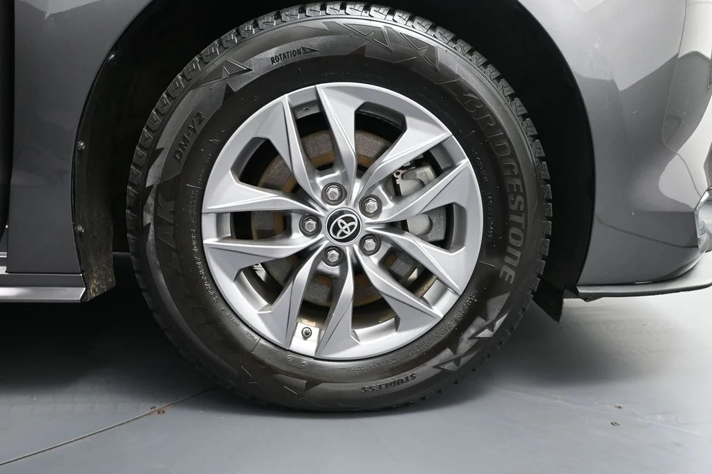 Certified Used 2022 Gray Toyota XLE image 15