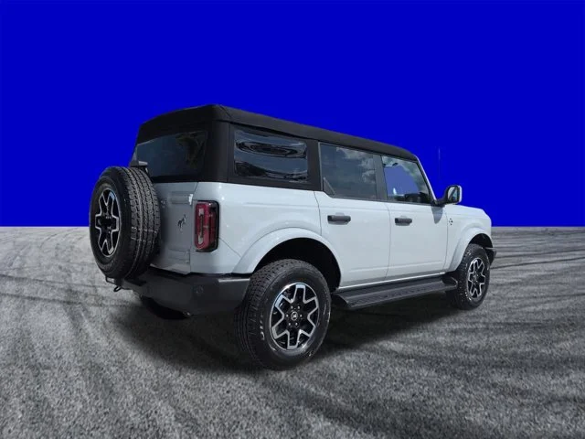 New 2026 Avalanche Gray Ford Outer Banks® image 4