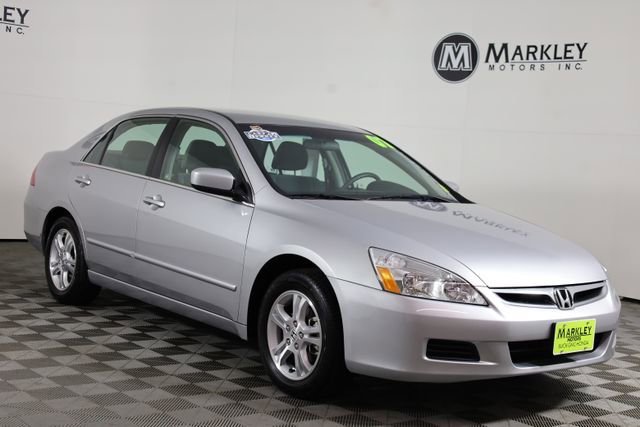 2007 Honda Accord Sdn LX SE