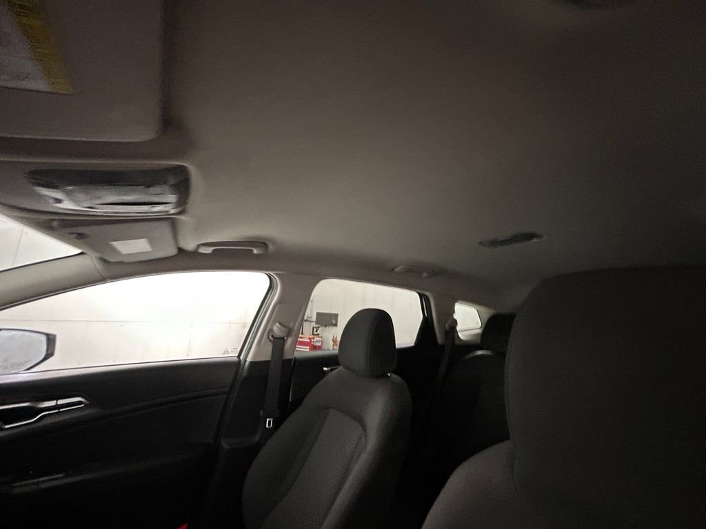 Used 2024 White Kia LX image 25
