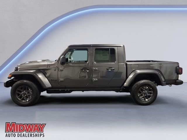 New 2026 Granite Crystal Metallic Clearcoat Jeep Sport S image 2