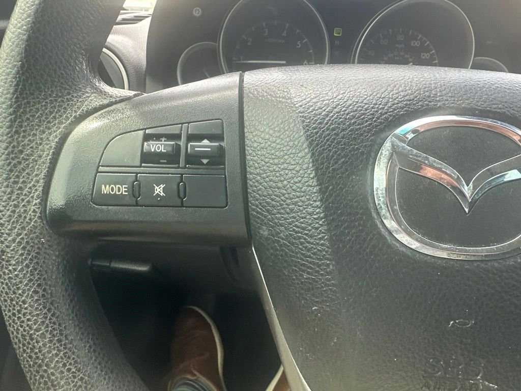Used 2011 Gray Mazda i Sport image 11