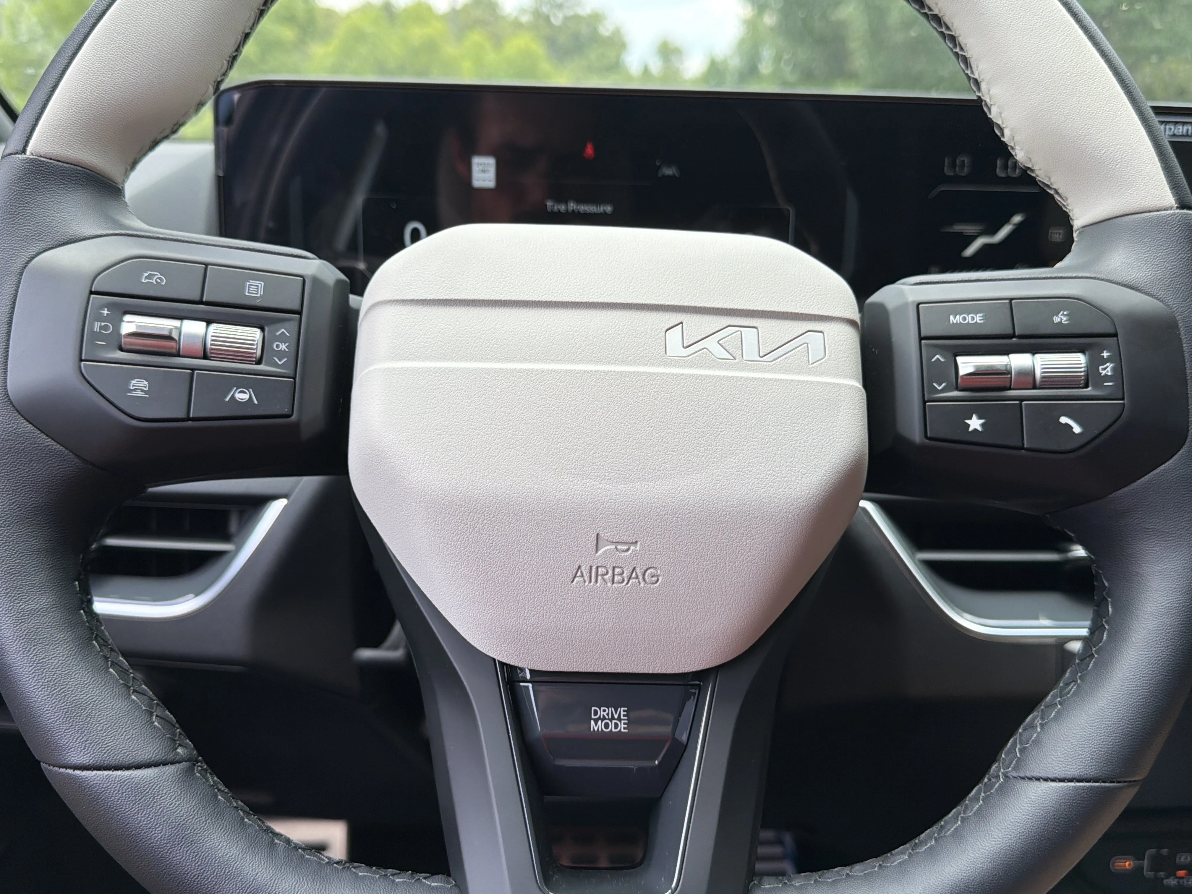 New 2026 Aurora Black Pearl Kia GT-Line Turbo image 13