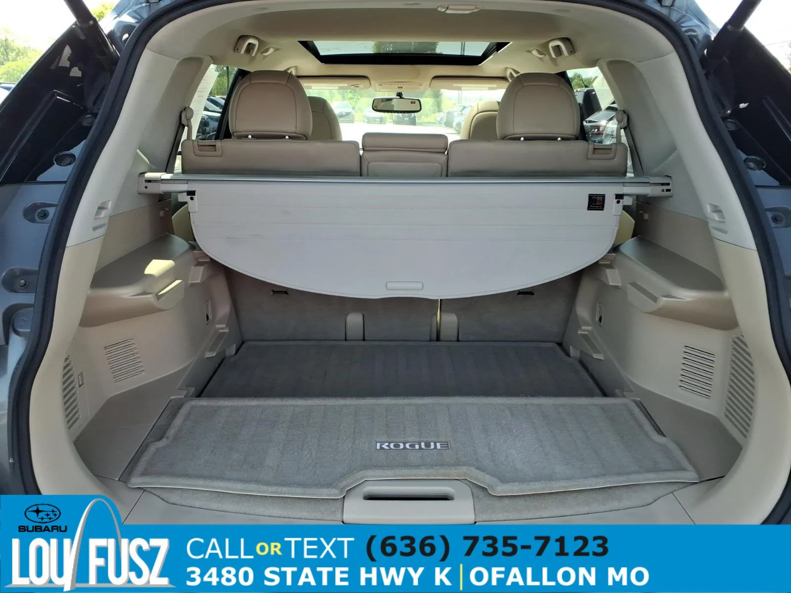 Used 2015 Gun Metallic Nissan SL image 29