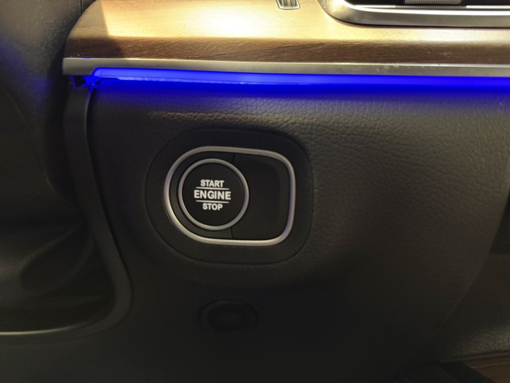 2025 Mercedes-Benz GLE GLE450E - Photo 21