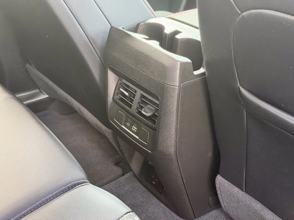 Used 2023 Black Chevrolet Z71 image 40
