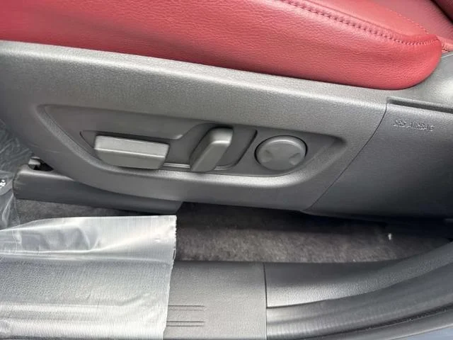 2026 Mazda CX-70 Premium Package - Photo 30
