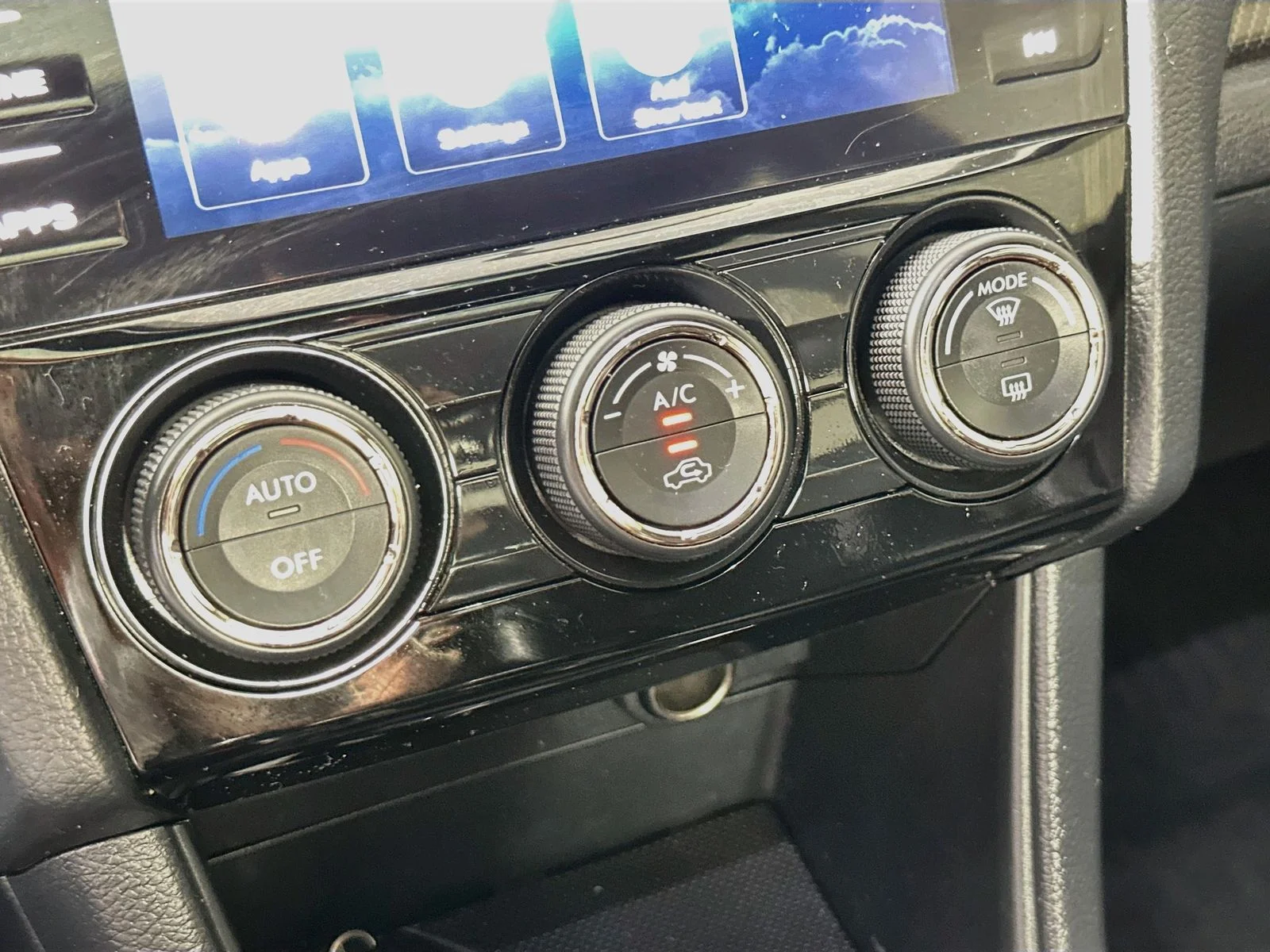 Used 2019 Blue Subaru Limited image 15